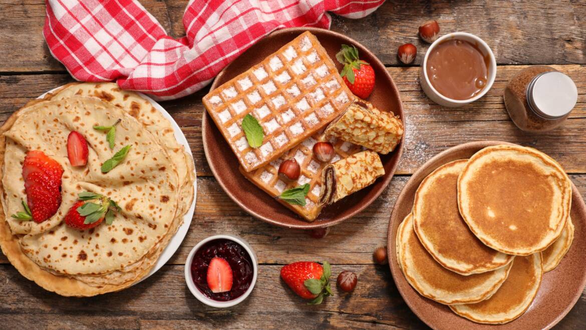 Buñuelos, churros, crepes y gofres: historia, diferencias y trucos a la hora de su elaboración